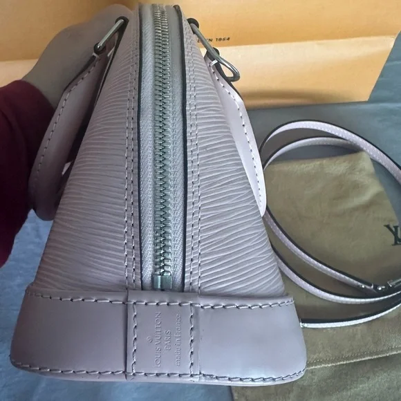 Authentic Louis Vuitton Alma BB Rose Ballerinas w/ red and white.Limited Edition - Picture 5 of 14